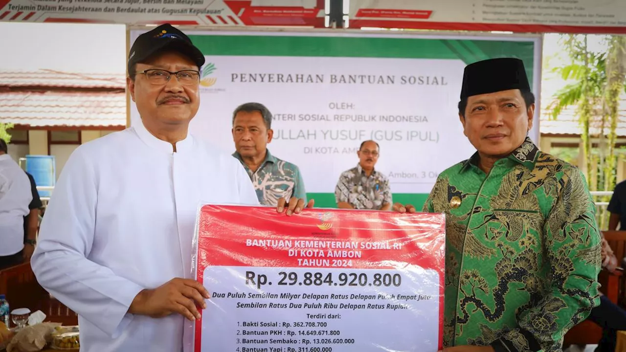 Mensos Gus Ipul Serahkan Bantuan Rp29 Miliar Lebih untuk Masyarakat Miskin dan Rentan di Kota Ambon