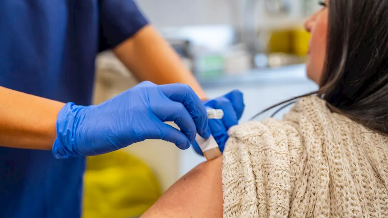 Flu shot lowers hospitalization risk by 35% in high-risk groups