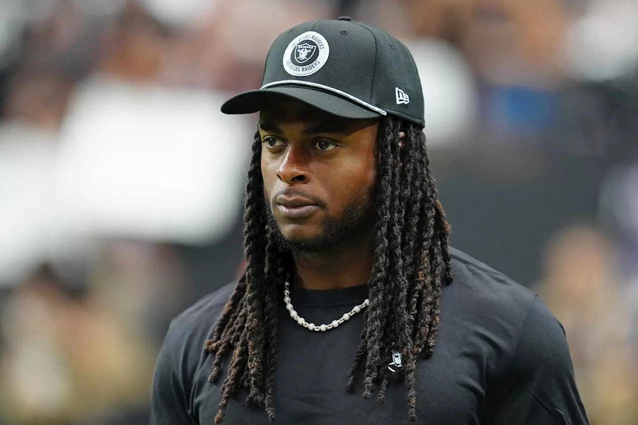 Davante Adams posts mysterious Edgar Allan Poe photo amid trade speculation