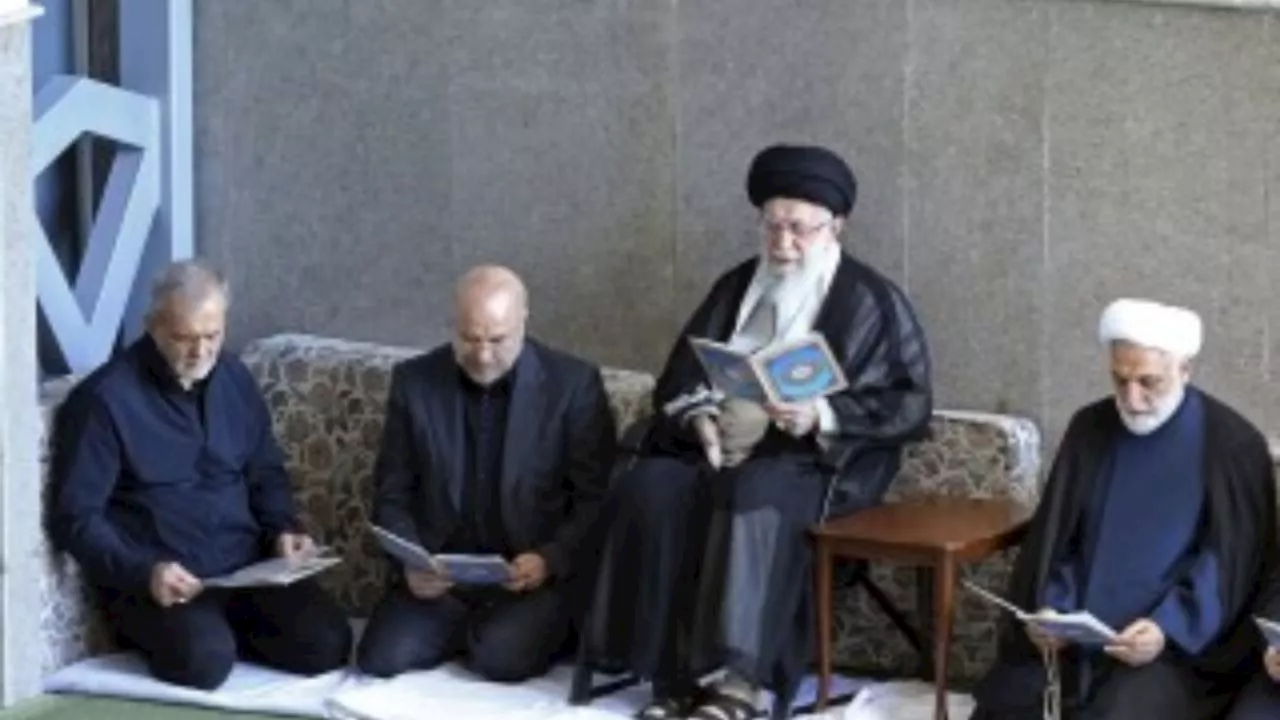 Ayatolá Jamenei elogia ataque con misiles a Israel y dice que Irán volverá a hacerlo si es necesario