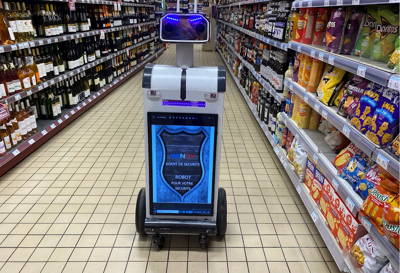 Le Havre : Windy, le robot agent de sécurité qui réduit les vols au supermarché