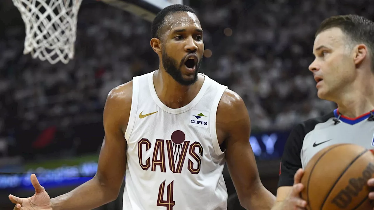 NBA Legend Calls Out Cavaliers Star For Being 'Too Nice'