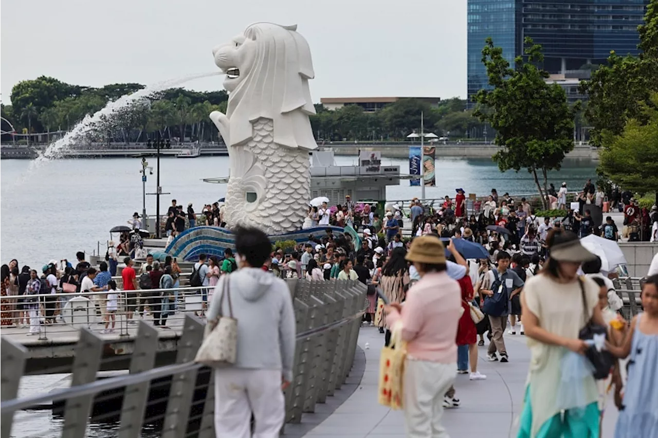 More Chinese travellers choosing Singapore as destination for Golden Week holiday