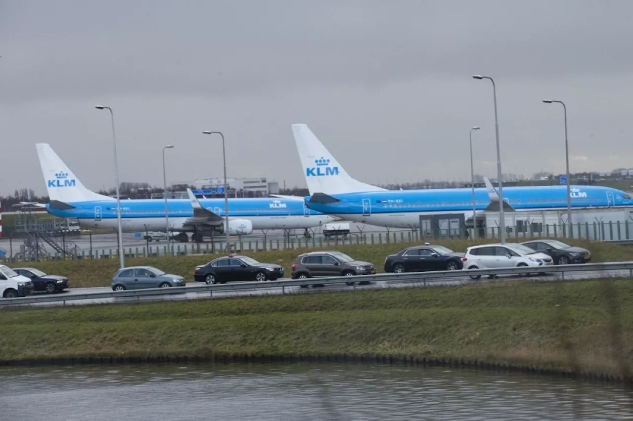 Dutch airline KLM plans 'painful' cost-cutting