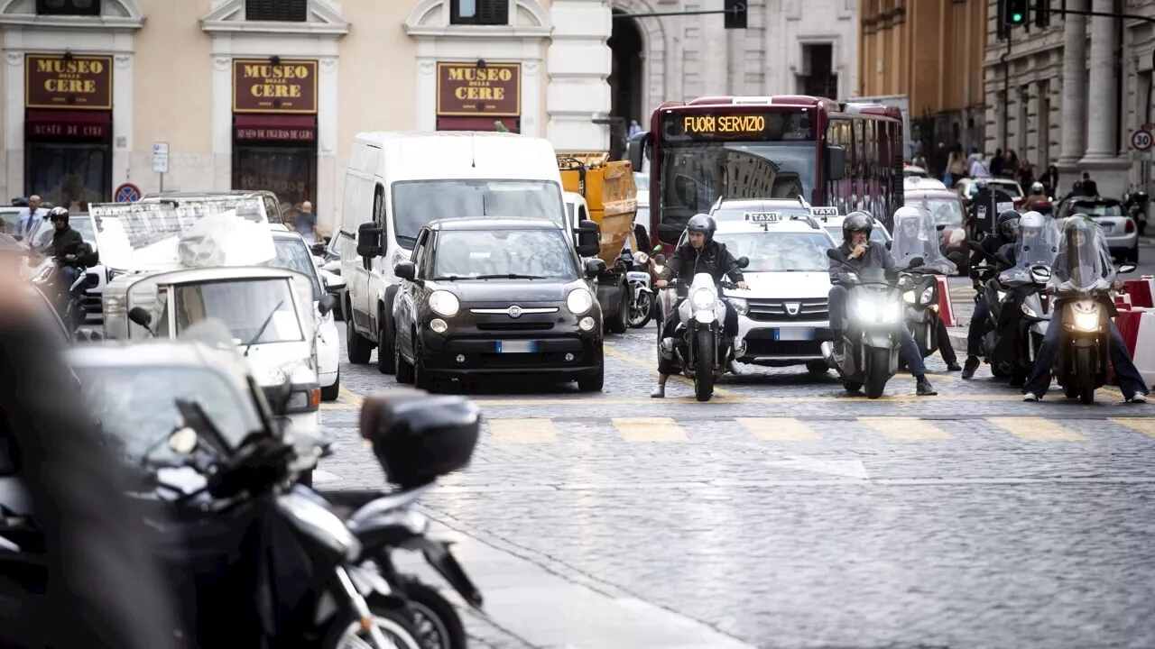 Auto mia quanto mi costi: ecco come è diventato conveniente stare senza