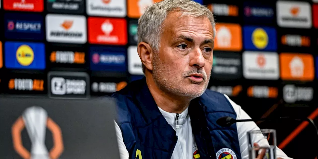 Mourinho analyseert gelijkspel: 'Daarna krijgt de wedstrijd een ander verhaal'