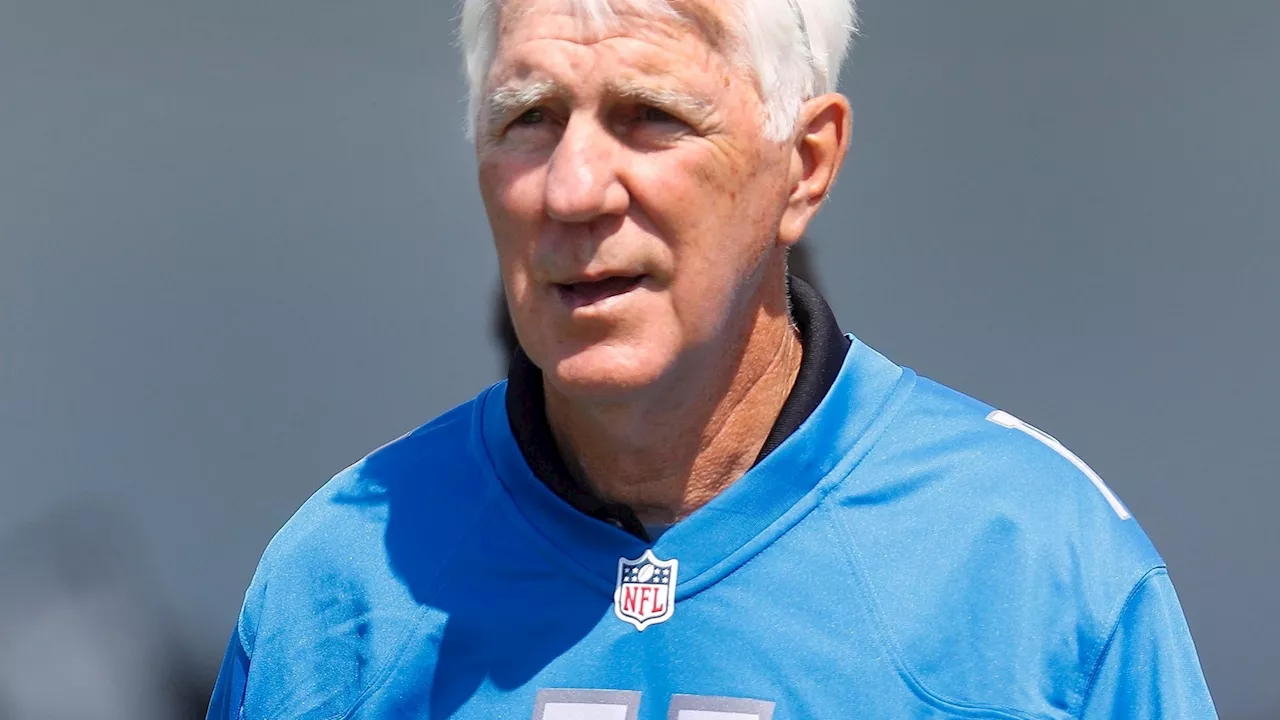 Greg Landry, former Detroit Lions quarterback and assistant coach, dead at 77