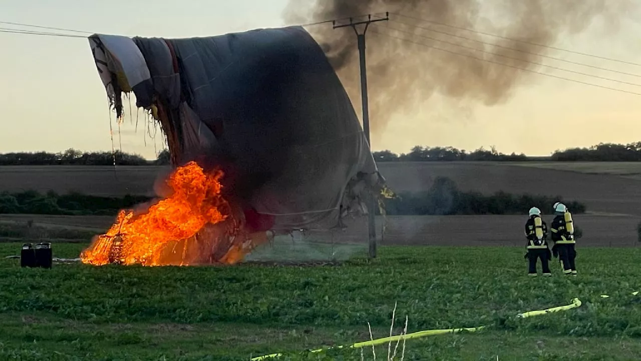 Feuer in Zülpich (NRW): Heißluftballon landet in Stromleitung