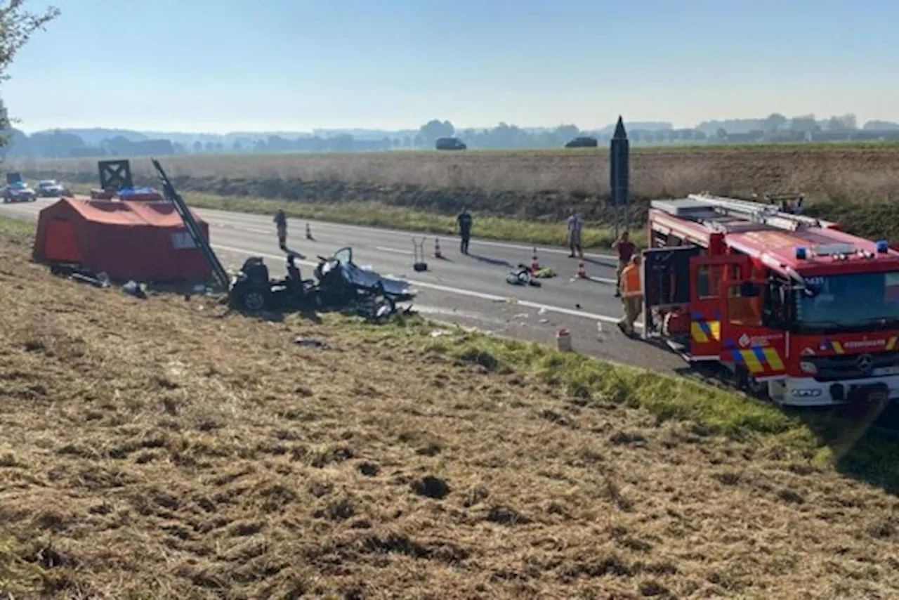 Zwaar ongeval met twee voertuigen op A19 in Ieper, één slachtoffer overleden