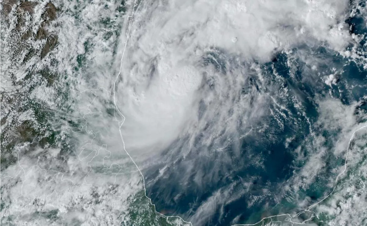 Milton se convierte en tormenta tropical en el Golfo de México; podría adquirir fuerza de huracán