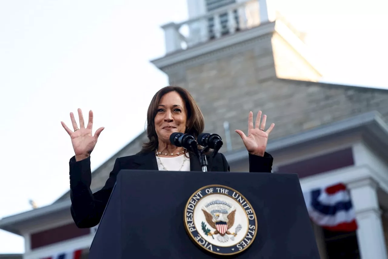 La batalla entre Kamala Harris y Donald Trump se encona a un mes de las elecciones