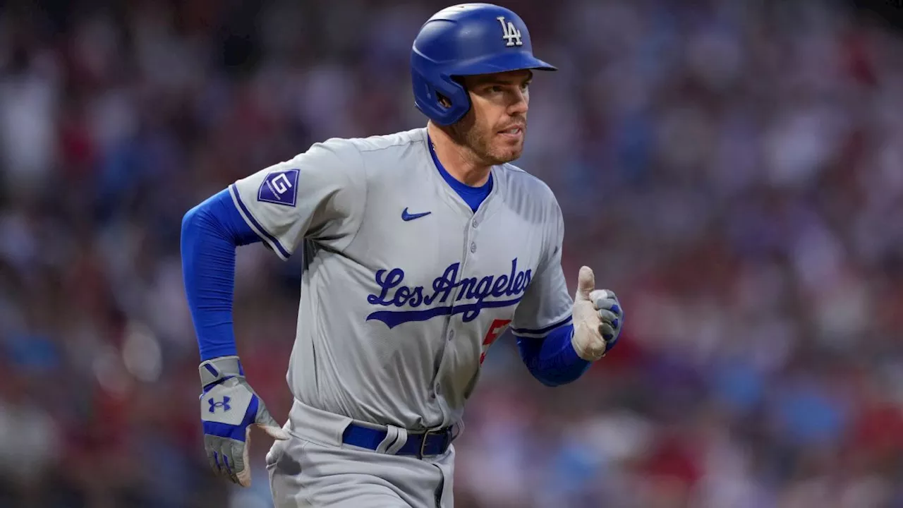 Dodgers' Roberts 'expecting' Freddie Freeman (ankle) for Game 1