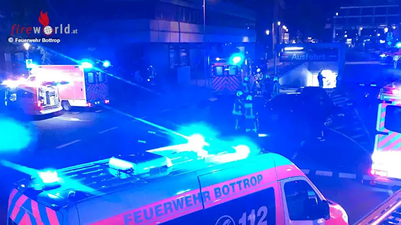 D: Pkw-Kollision im Innenstadtbereich von Bottrop mit 8 Verletzten