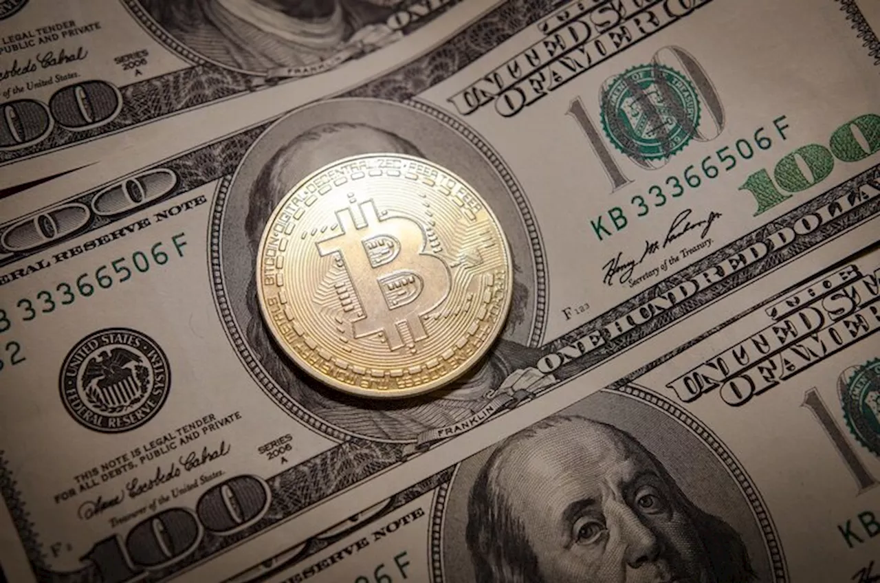 Bitcoin, S&P 500 and USD sees simultaneous uptick amid declining unemployment rate