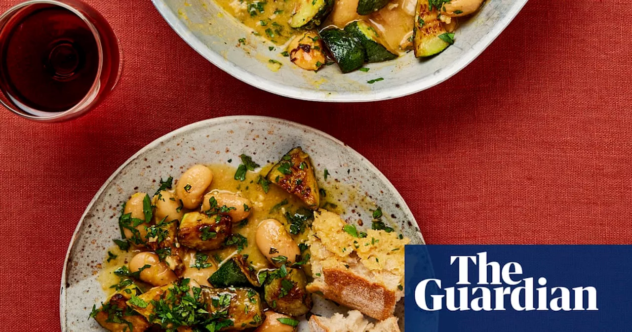 Meera Sodha’s vegan recipe for caramelised garlic, courgette and butter beans