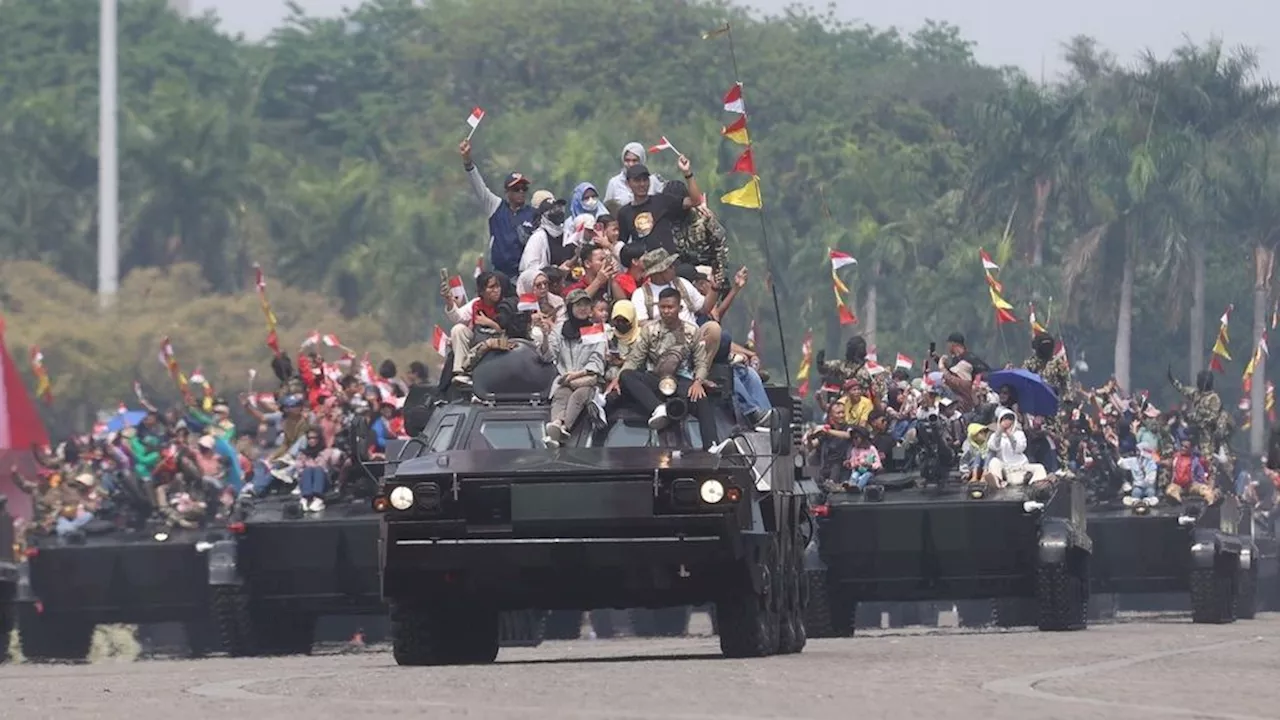 Dikagumi, Masyarakat Berharap TNI Lebih Merakyat