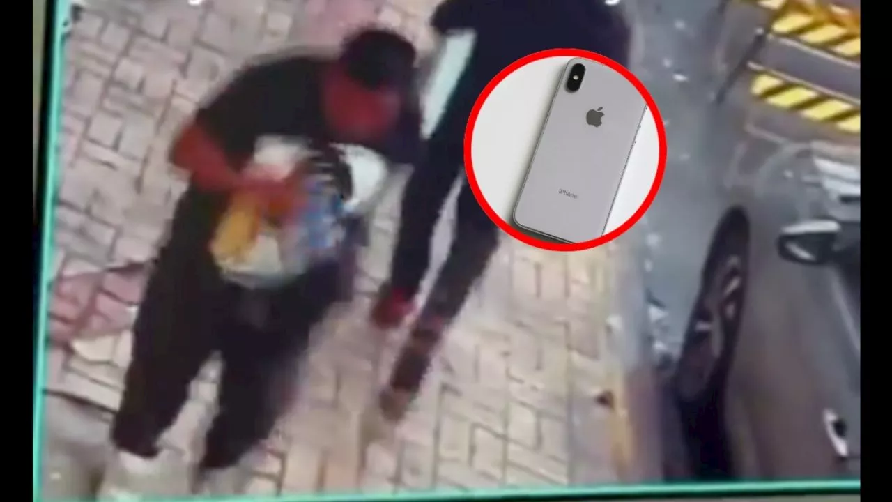 Ladrón roba celular durante una misa en la alcaldía Cuauhtémoc