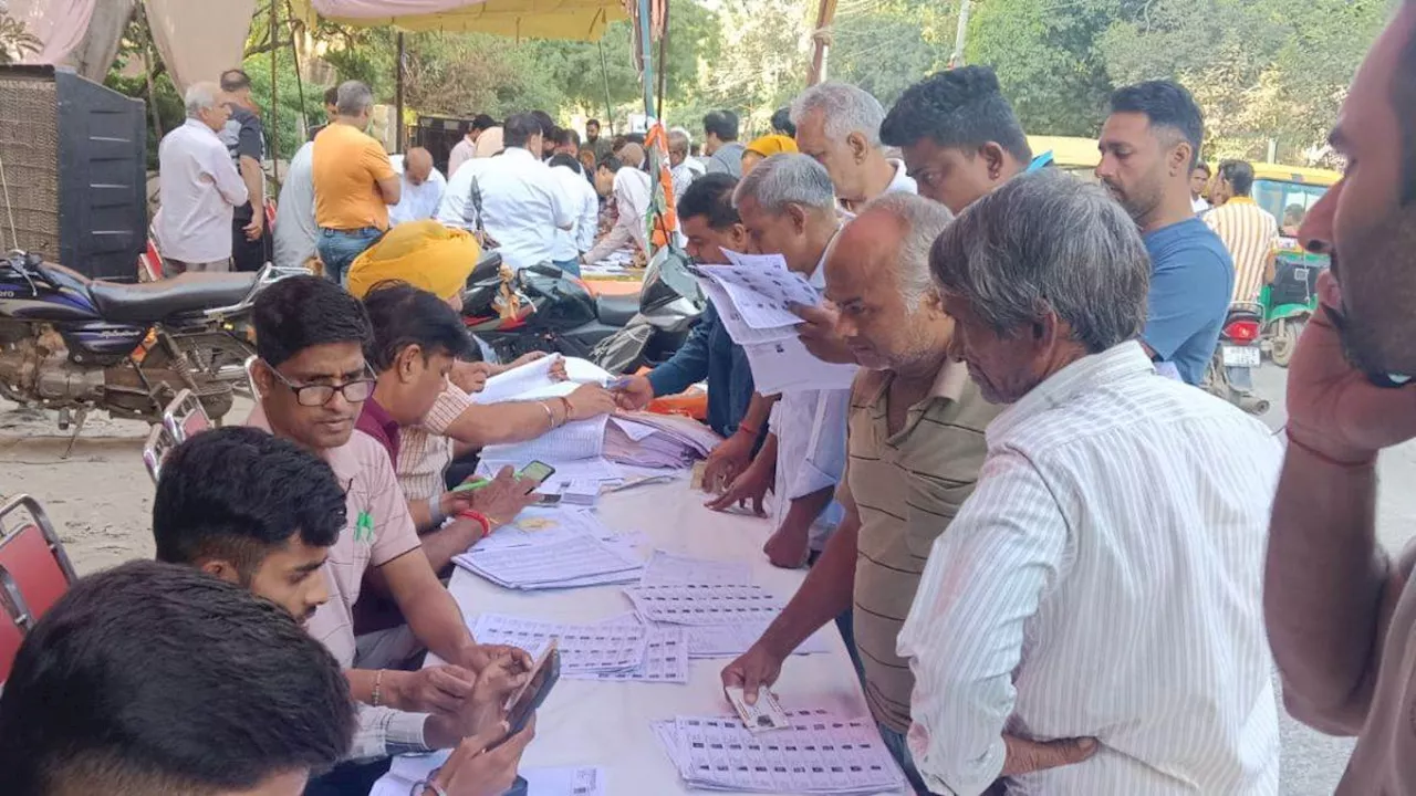 Rewari Vidhan Sabha Chunav Voting: रेवाड़ी में मतदान शुरू, 7.3 लाख मतदाता करेंगे तीनों विधानसभा सीटों के लिए मतदान