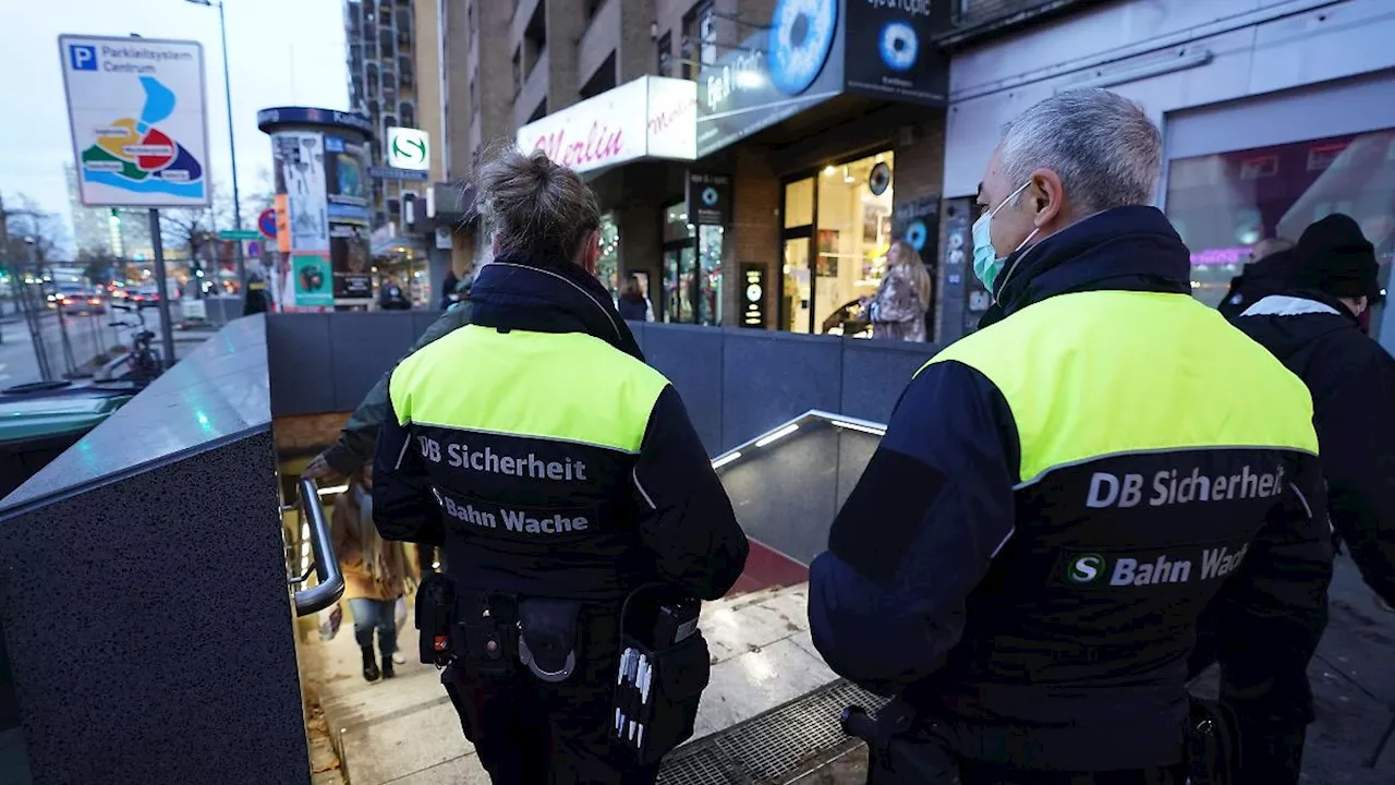 Hamburg & Schleswig-Holstein: S-Bahnstation Reeperbahn - Treppensturz mit 2,8 Promille