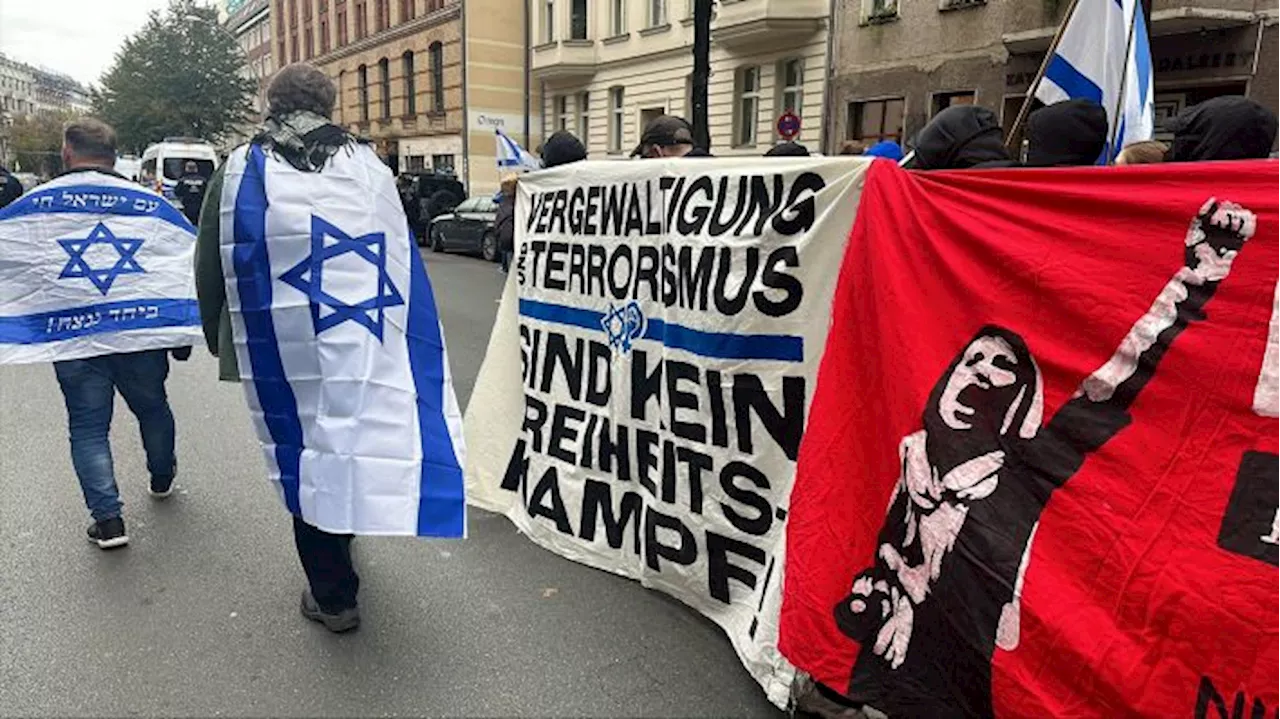 Pro-israelische und pro-palästinensische Demonstrationen ziehen durch Berlin