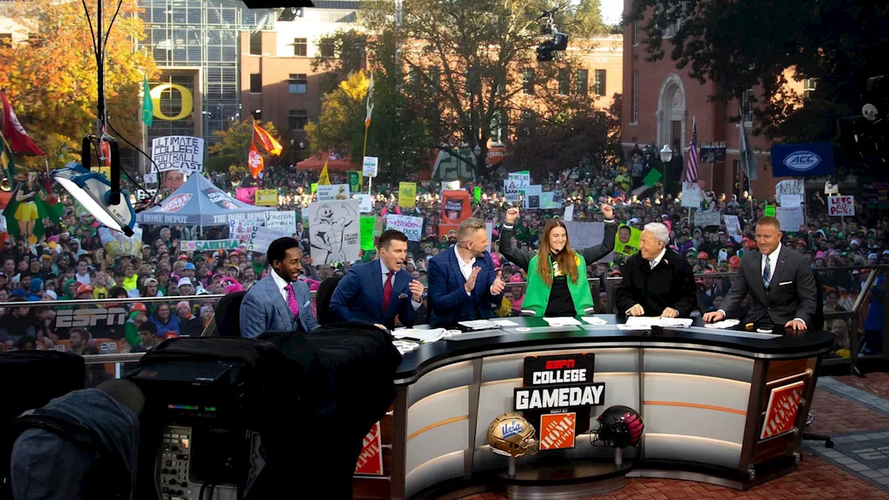 How Many Times Did ESPN's College GameDay Mention Oregon Ducks?