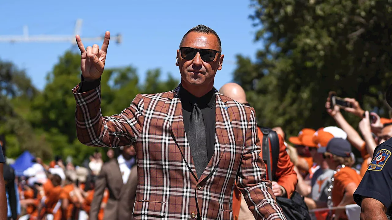 Steve Sarkisian Riding SEC-Branded Helicopter on Recruiting Trail