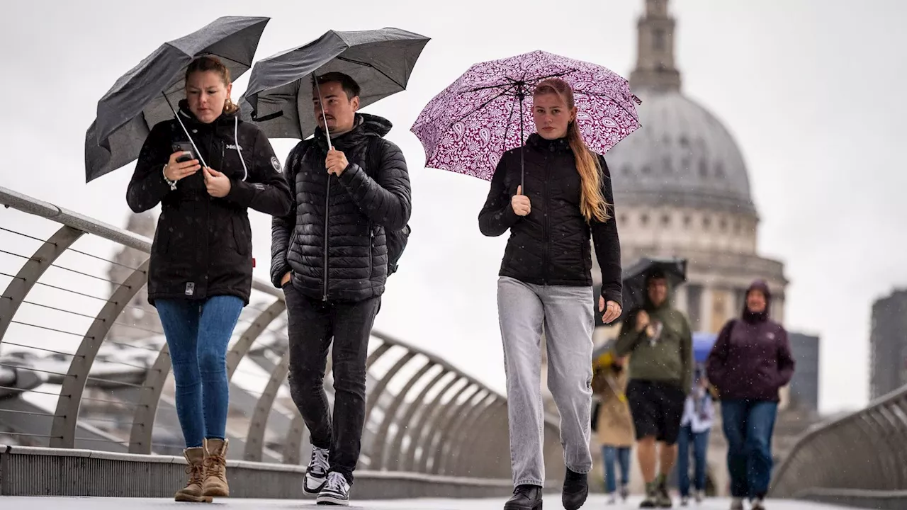 UK weather: Hurricane Kirk to bring disruptive wind and rain next week after mild weekend