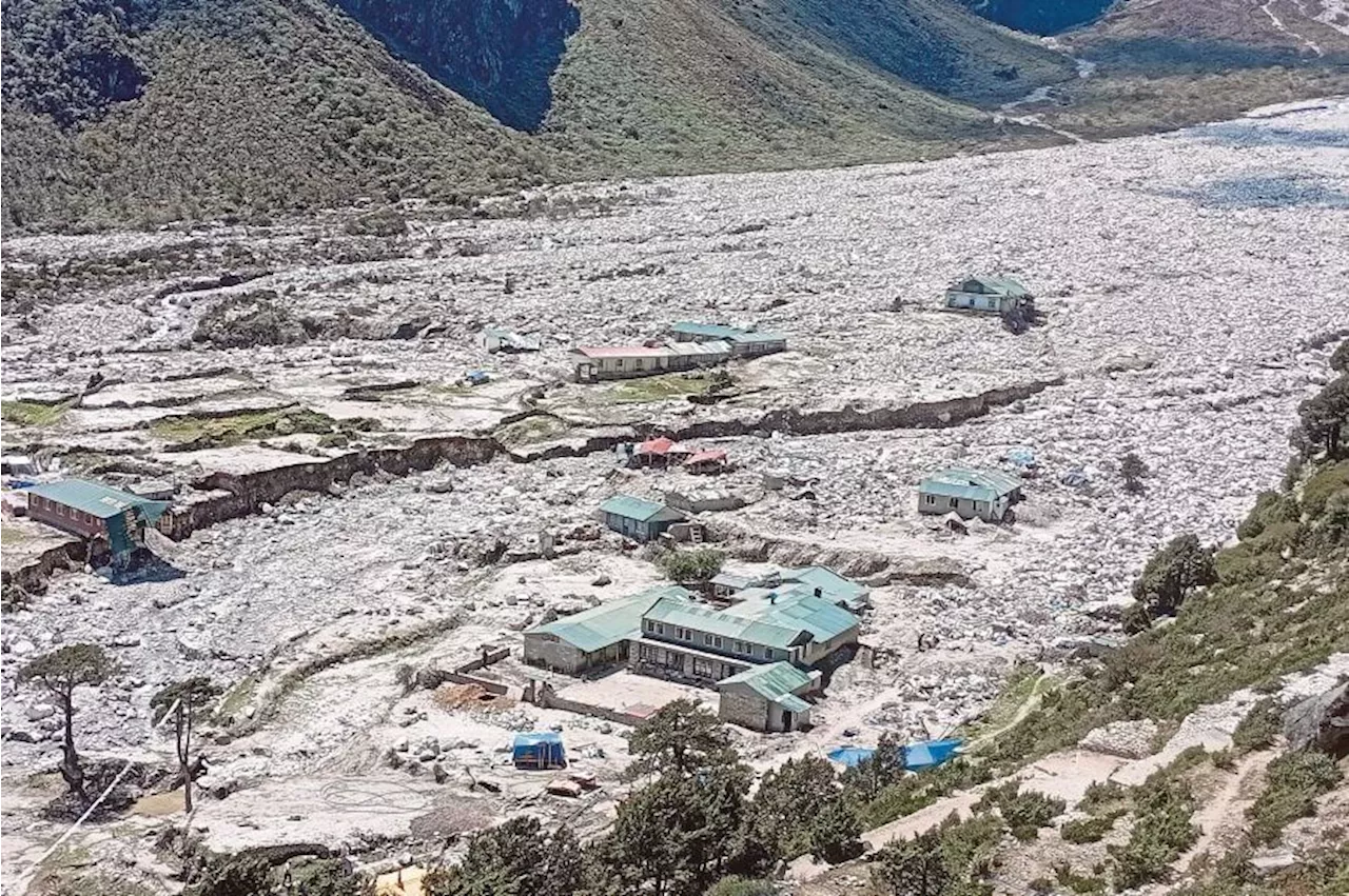 Nepalis fear more floods as climate change melts glaciers