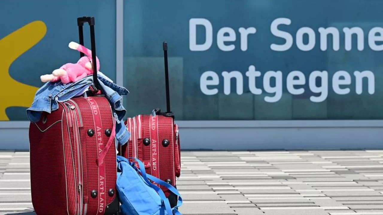 Klimaaktivisten: Demo gegen Flughafen Kassel