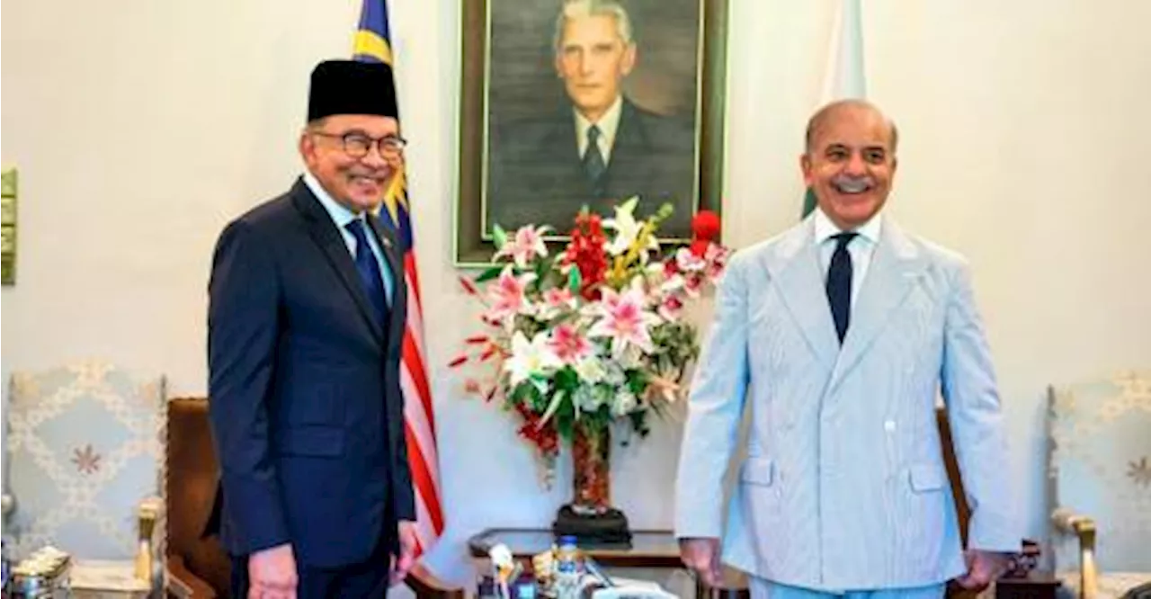 Malaysia backs Pakistan to become full dialogue partner with ASEAN