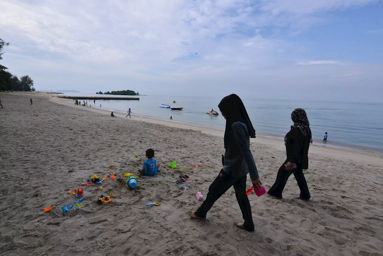 Kualiti air pantai Port Dickson dalam kategori terbaik