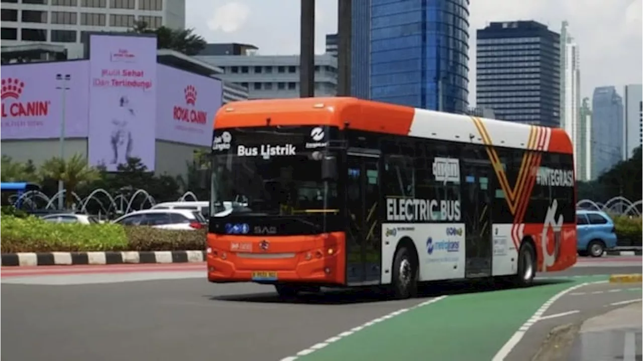 HUT TNI ke-79, Berlaku Tarif Spesial Rp 1 di Transjakarta, LRT, dan MRT