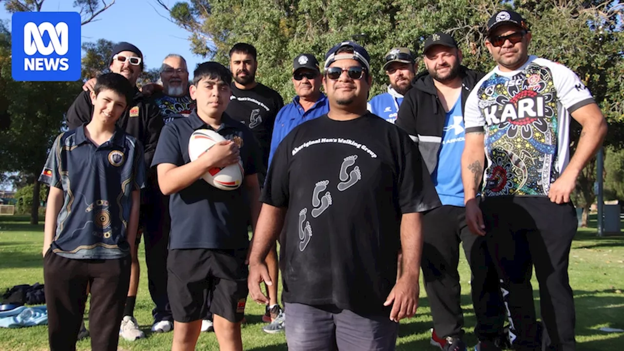 Walking group helps Broken Hill's Aboriginal men get 'on the right track'