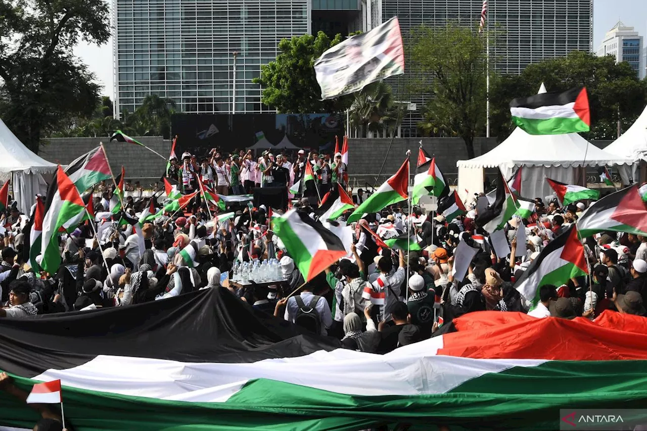 Aliansi Rakyat Indonesia Bela Palestina gelar aksi di depan Kedubes AS