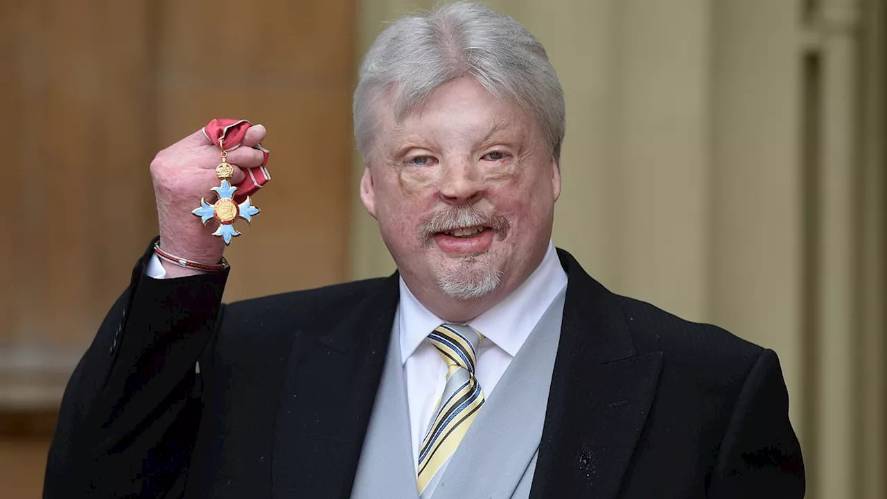 Amid fears deal was rushed through in case Trump wins - Falklands hero Simon Weston slams 'weak'...