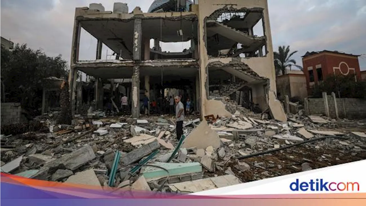 Israel Serang Masjid Tempat Mengungsi di Gaza, 26 Warga Tewas