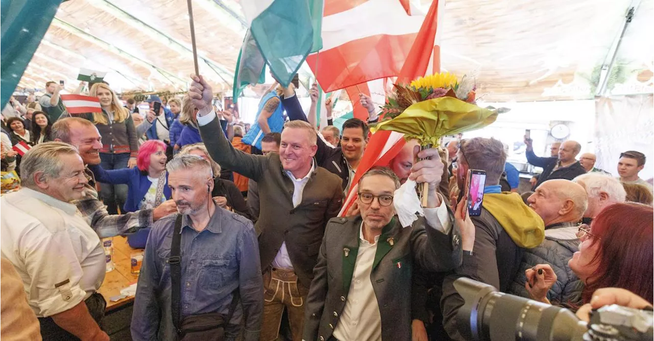 Nun will Mario Kunasek auf der blauen Welle surfen