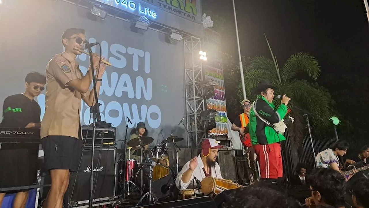 Gusti Irwan Wibowo ”Nongkrong” dari Atas Panggung Musik