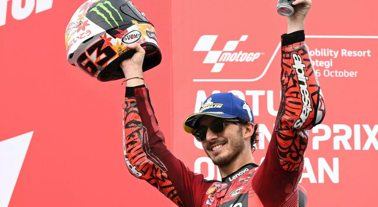 Pecco Bagnaia vince il Gp del Giappone e va a -10 da Jorge Martin: il Mondiale è riaperto