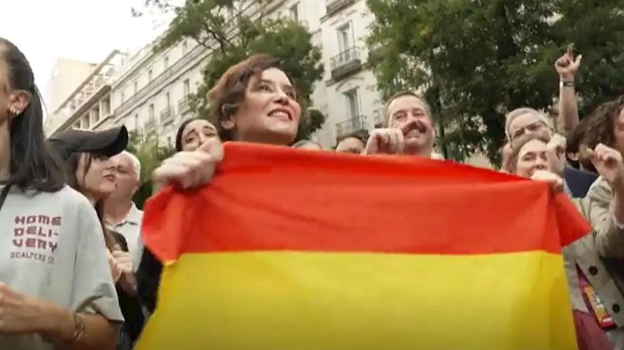 Isabel Díaz Ayuso baila al ritmo de Manuel Turizo para celebrar la Hispanidad