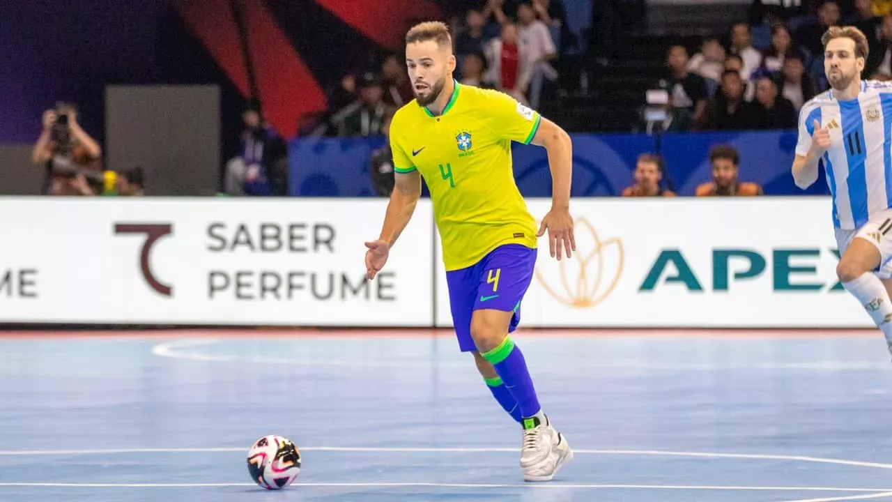 Brasil domina premiação da Copa do Mundo de Futsal; saiba mais Futsal