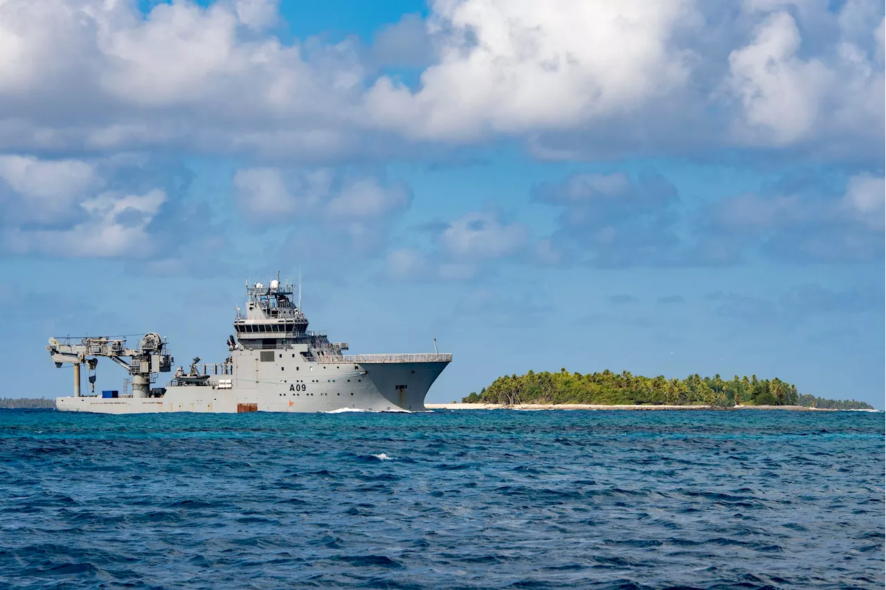 Samoa warns of 'highly probable' oil spill from New Zealand navy ship that sank and caught fire