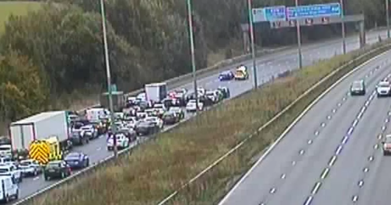 LIVE updates as all traffic stopped on M60 motorway amid police incident