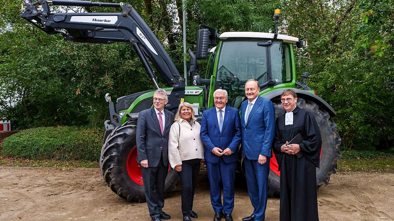 Hessen: Bundespräsident Steinmeier bekommt Erntekrone