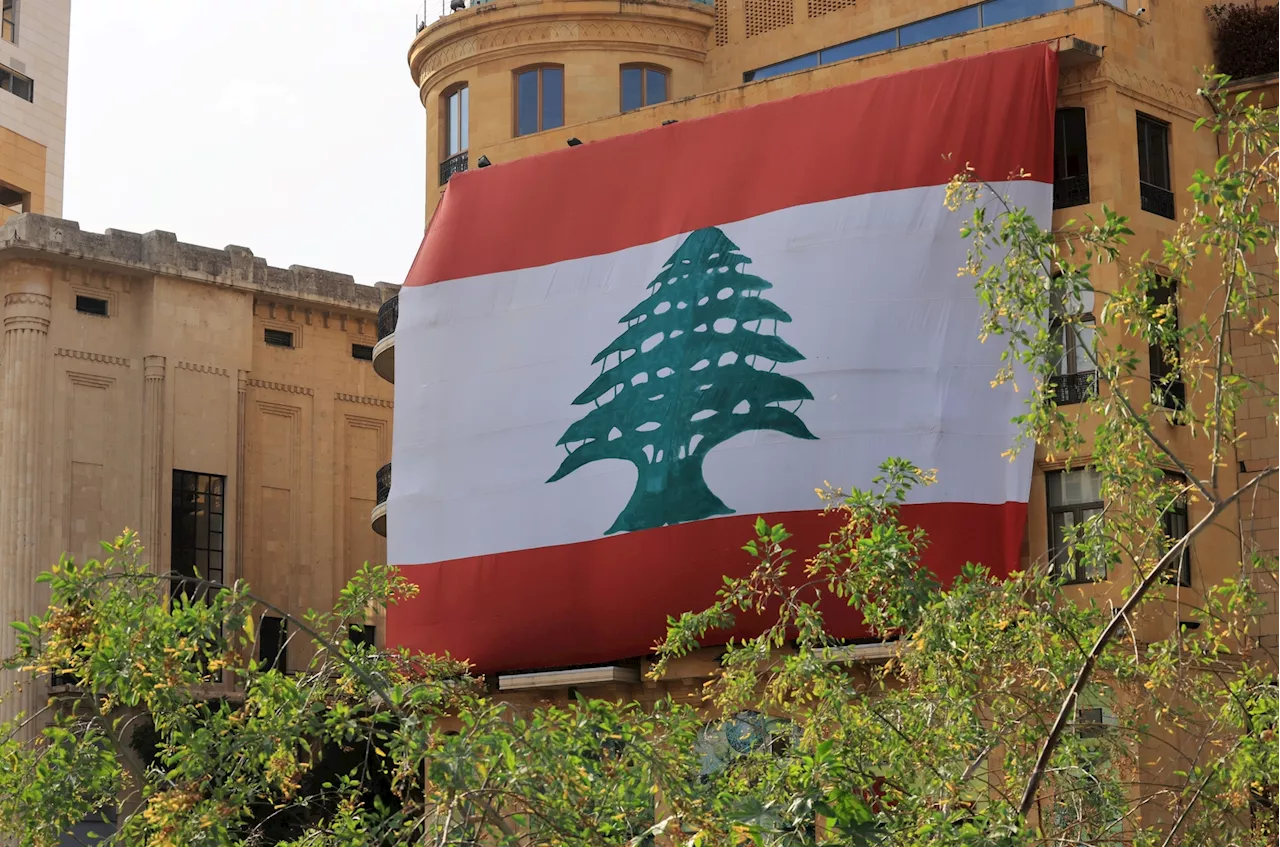 لبنان 'أخذ علما' بدعوة ماكرون.. ميقاتي: نطالب بالضغط على إسرائيل لوقف النار والالتزام بـ1701