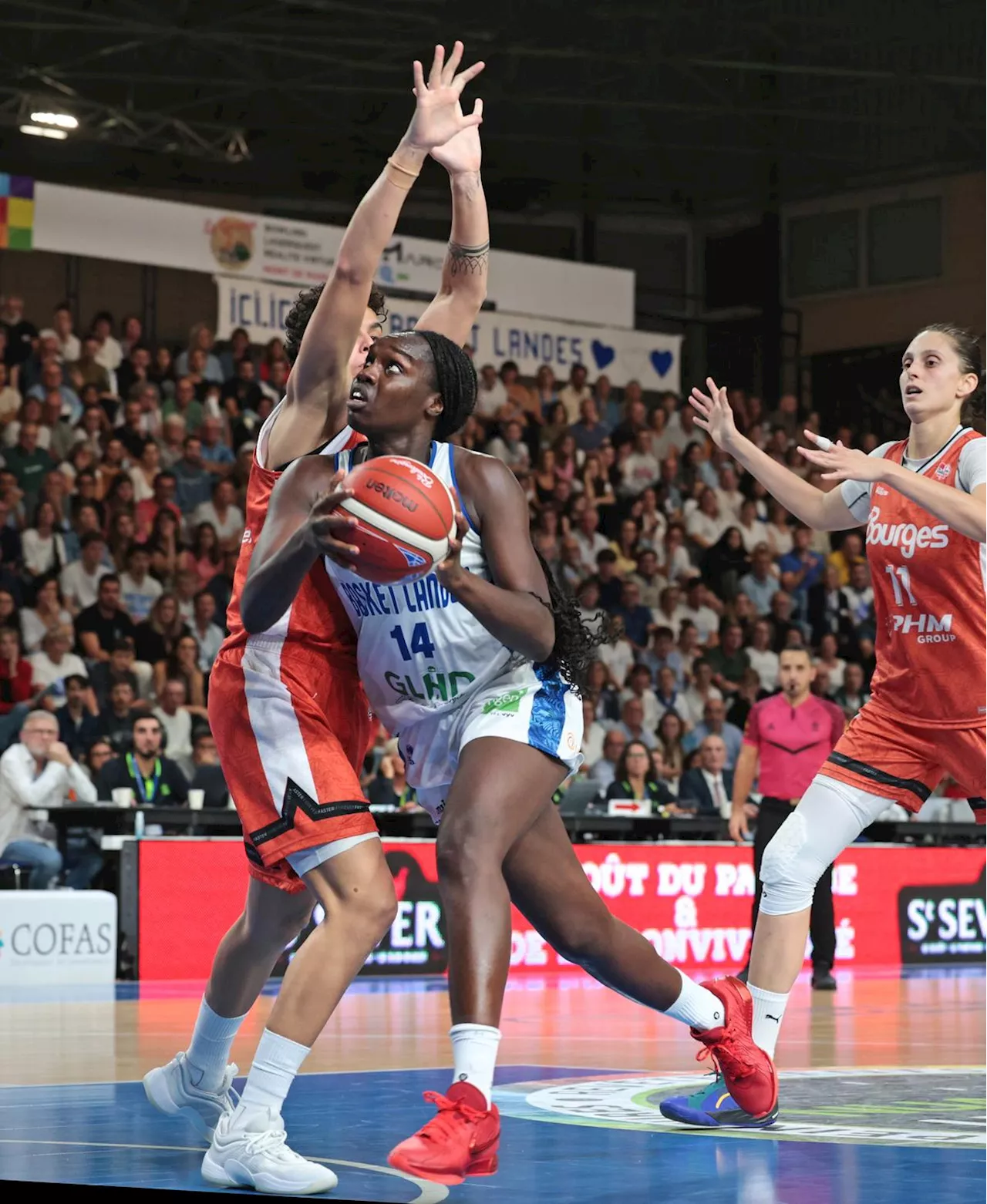 Basket-ball (Ligue féminine) : vainqueur de Bourges, Basket Landes continue de grandir