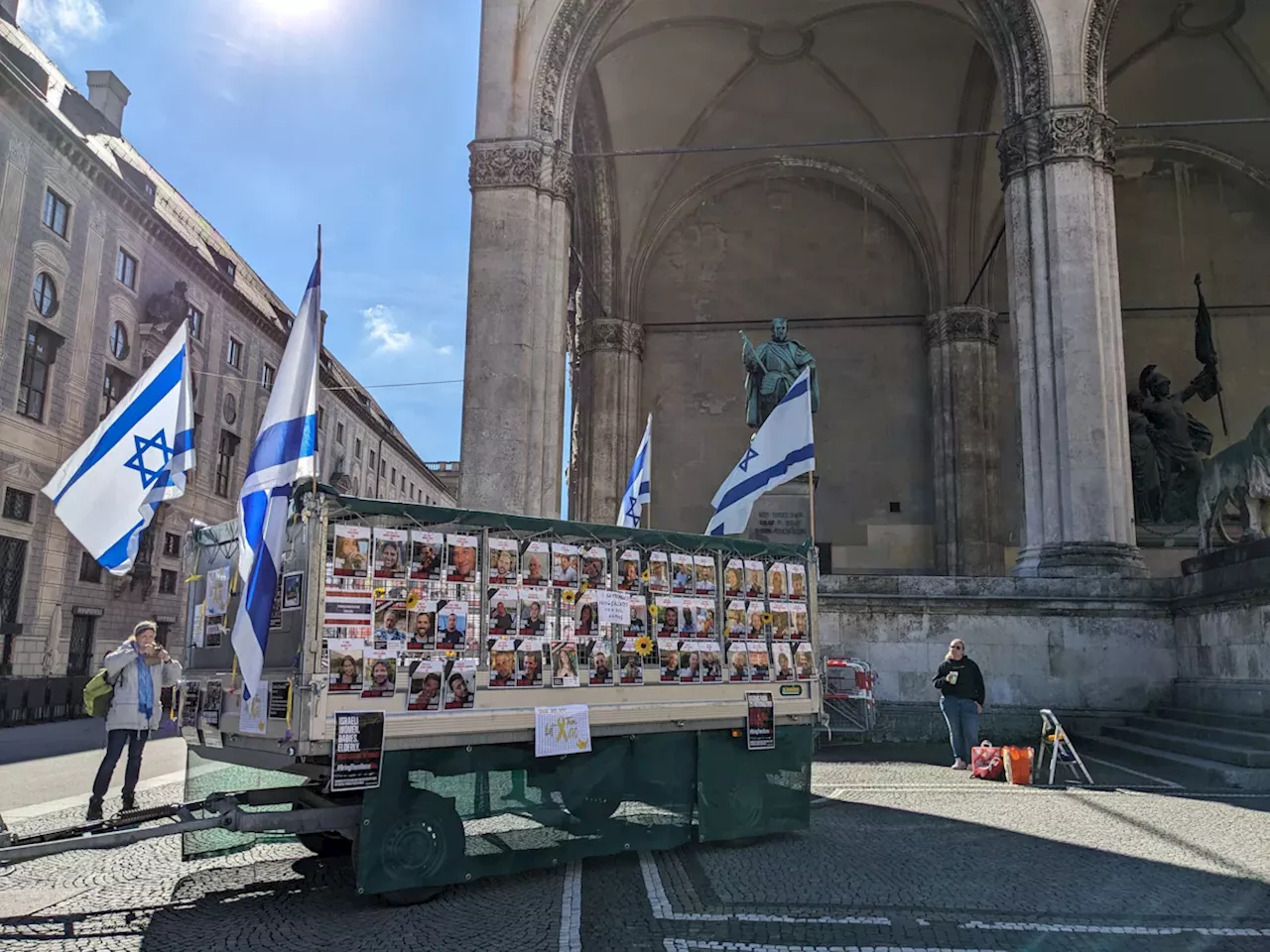 München: Kundgebungen in München zum Jahrestag des Hamas-Terrors