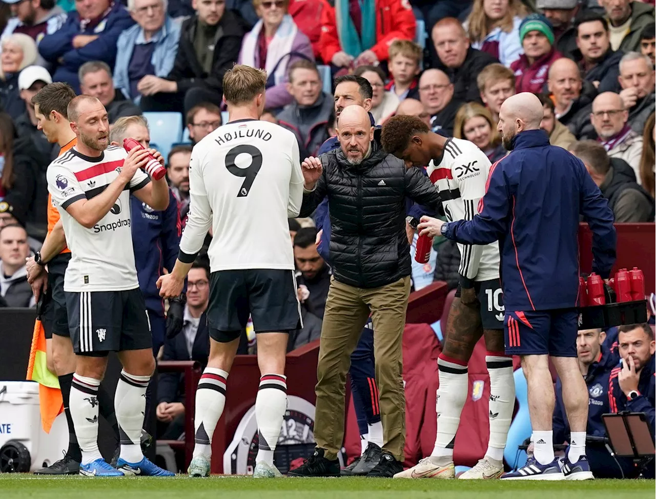 Ten Hag looft ploeg na remise op Villa Park: 'Geloof en vertrouwen getoond'