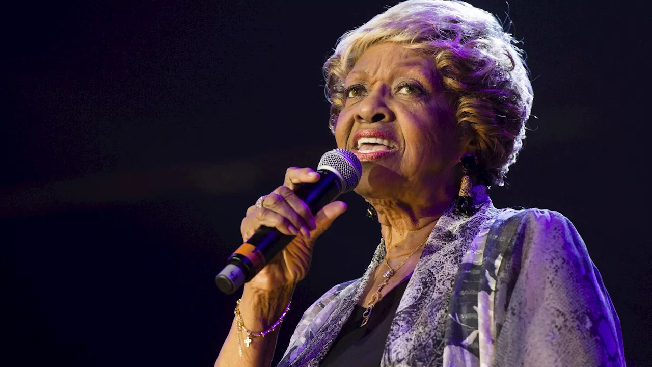 Cissy Houston, Whitney Houston's mother and a Grammy-winning singer, dies at 91