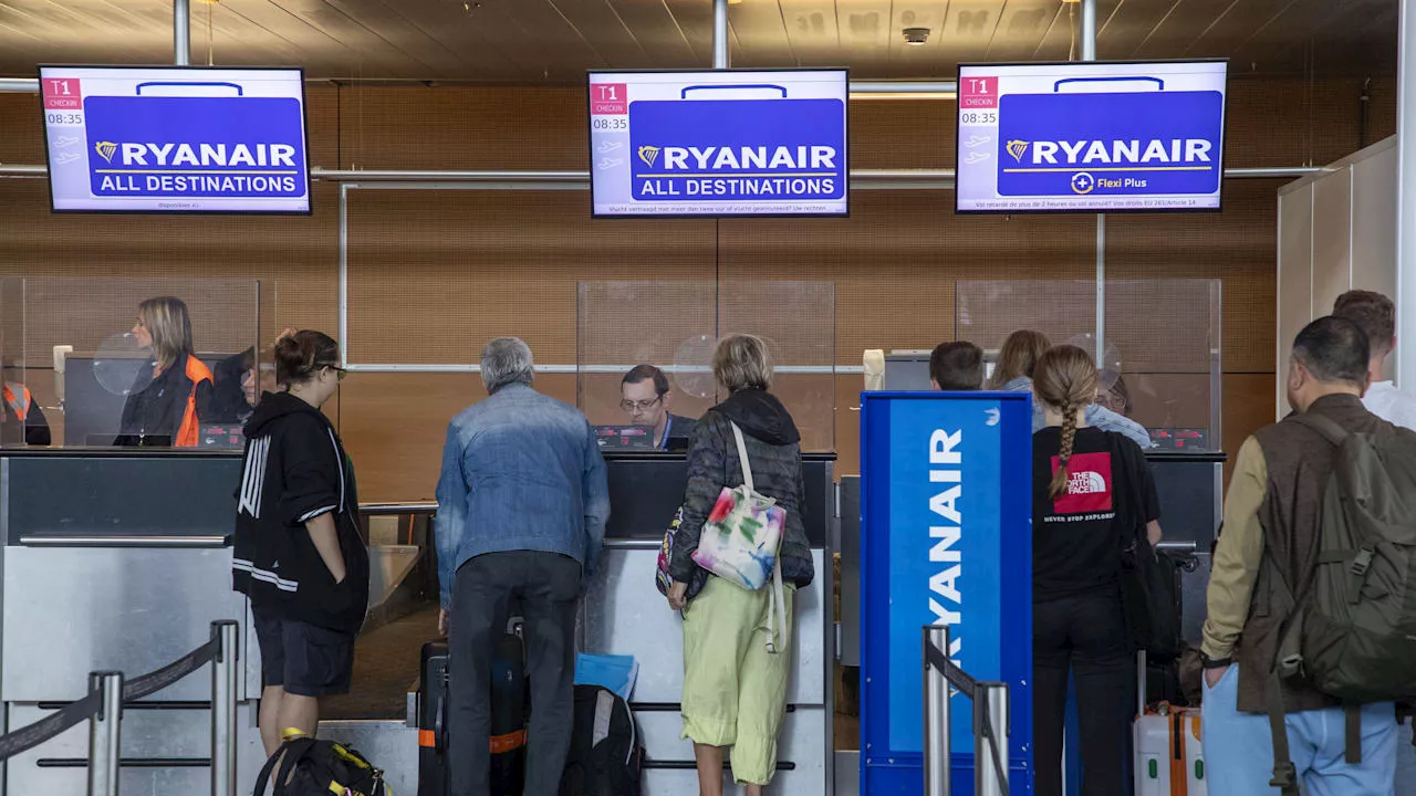 Ryanair plant Schließung aller Check-in-Schalter an Flughäfen